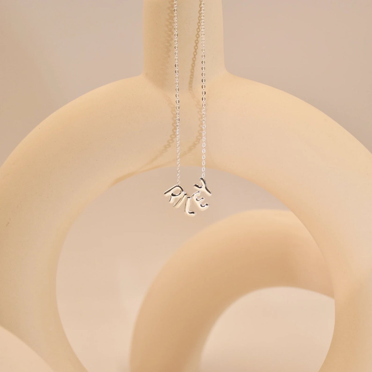 Collier lettres bulles 3D